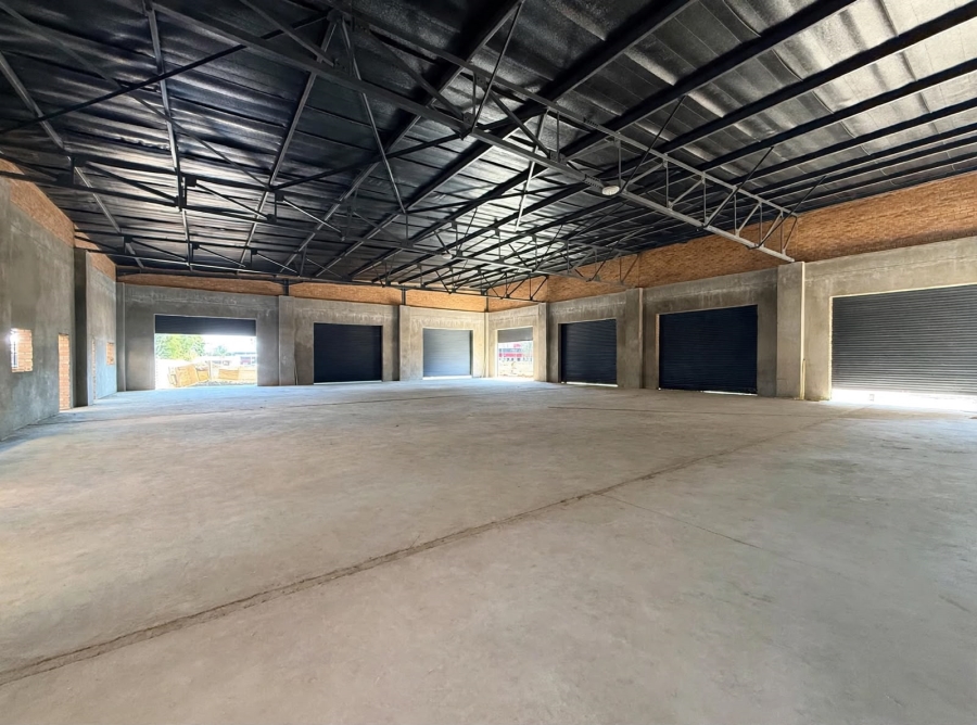To Let Commercial Property for Rent in Rustenburg Central North West